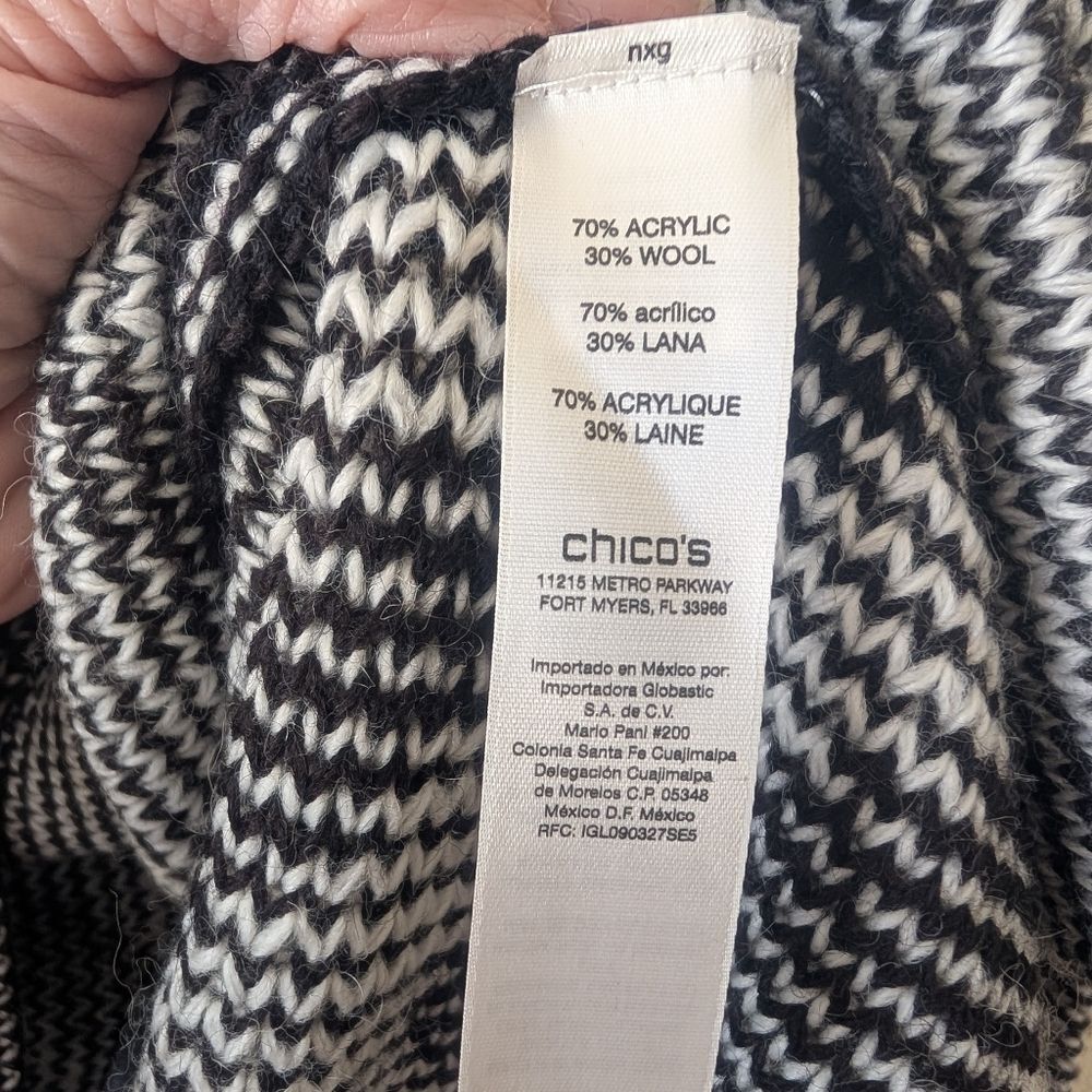 Chico's Perforated Sleeve Overlay Tunic Cardigan Size 1 Medium - Picture 6 of 6